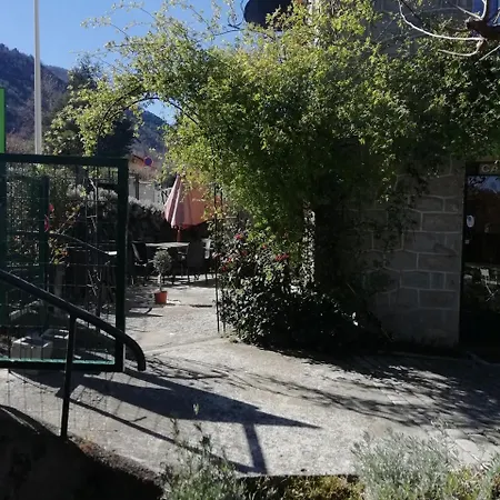 La Mirabelle-casteil Country House Casa rural Casteil